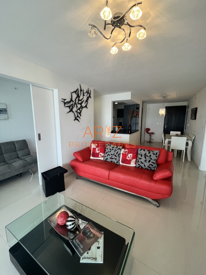 Apartamento ID.1755 - Brava! Excelente ubicación y servicios. DE CATEGORIA 2 DORMITORIOS Y MEDIO 2 BAÑOS LINDA TERRAZA PUNTA DEL ESTE