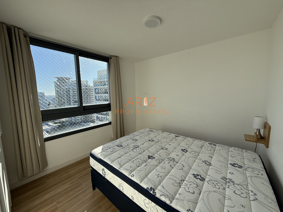 Apartamento ID.1639 - ALQUILER ANUAL 2 DORMITORIOS 1 BAÑO PUNTA DEL ESTE BRAVA