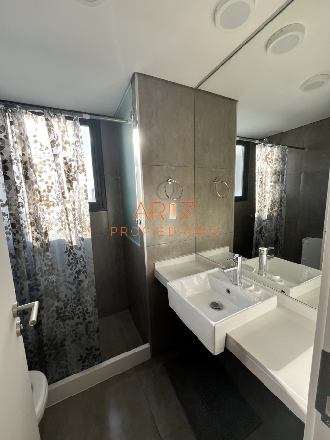 Apartamento ID.1639 - ALQUILER ANUAL 2 DORMITORIOS 1 BAÑO PUNTA DEL ESTE BRAVA