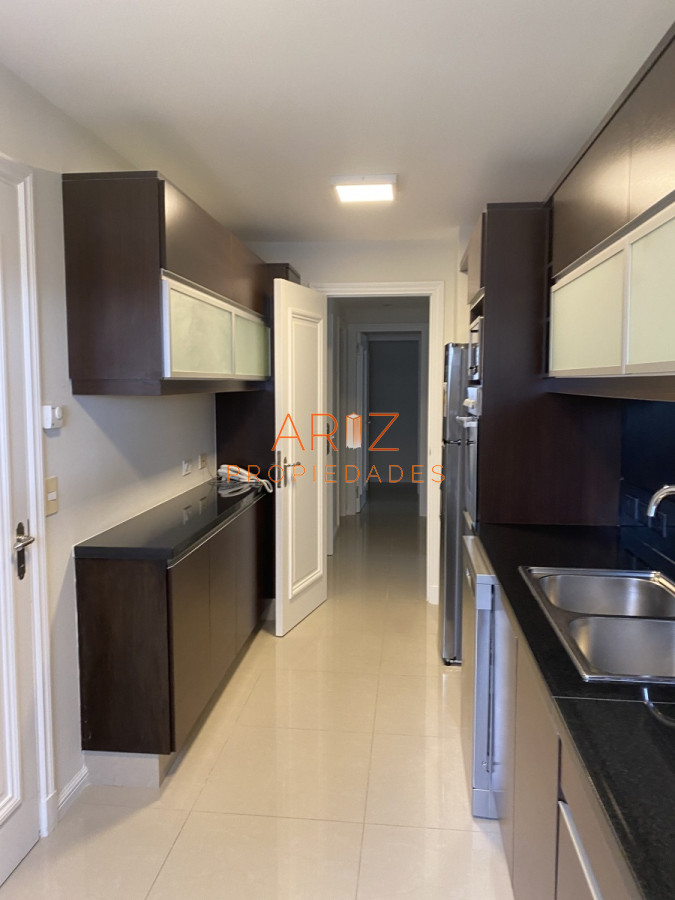 Apartamento ID.596 - VENDO APARTAMENTO 2 DORMITORIOS PUNTA DEL ESTE PENINSULA IMPERIALE III