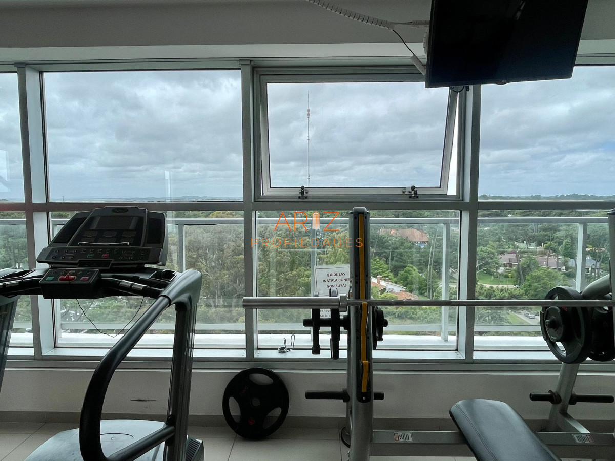 Apartamento ID.2285 - ALQUILER ANUAL Y TEMPORADA 3 DORMITORIOS PUNTA DEL ESTE ROOSEVELT PARRILLERO 