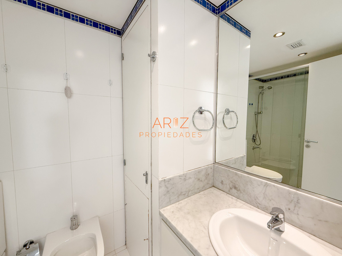 Apartamento ID.2458 - VENTA PRIMERA LINEA BRAVA 2 DORMITORIOS + DEPENDENCIA PUNTA DEL ESTE