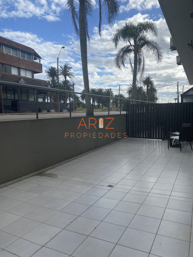 Apartamento ID.1465 - VENDO Y ALQUILO ANUAL APARTAMENTO 2 DORMITORIOS PUNTA DEL ESTE PUERTO