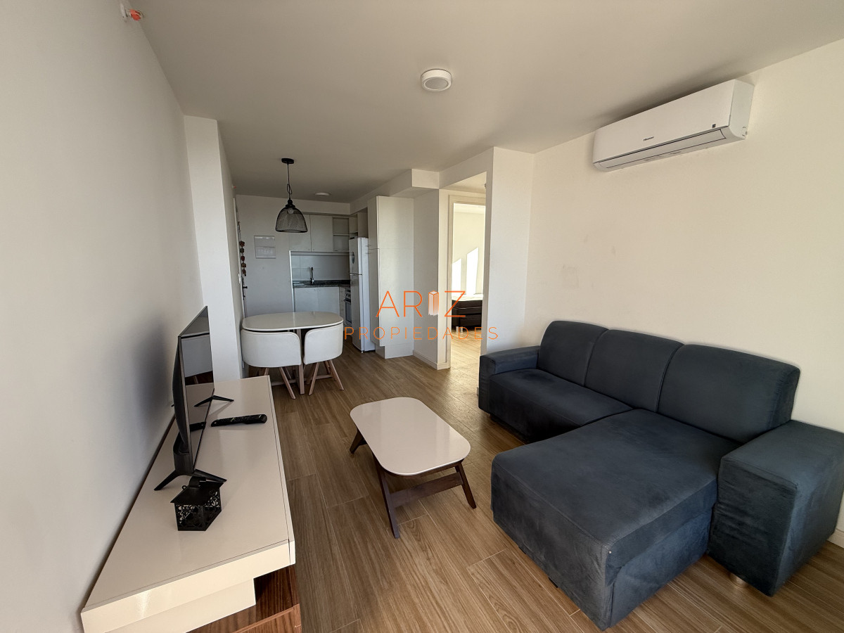 Apartamento ID.1639 - ALQUILER ANUAL 2 DORMITORIOS 1 BAÑO PUNTA DEL ESTE BRAVA