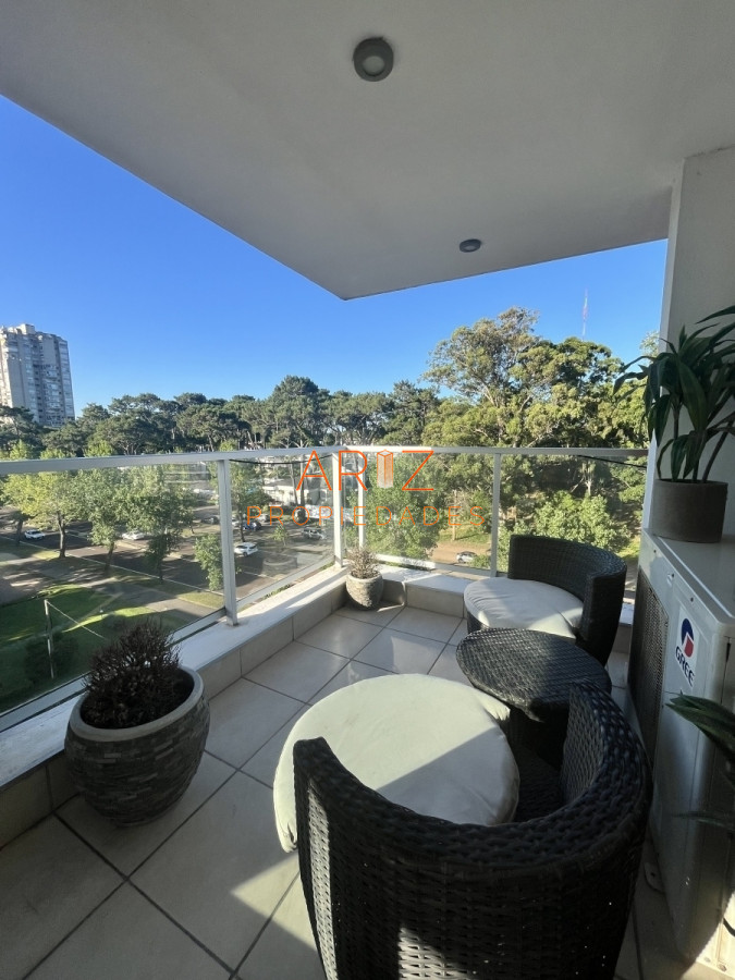 Apartamento ID.2285 - ALQUILER ANUAL Y TEMPORADA 3 DORMITORIOS PUNTA DEL ESTE ROOSEVELT PARRILLERO 