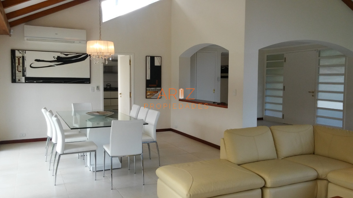 Casa ID.2069 - Casa en Punta del Este, Mansa