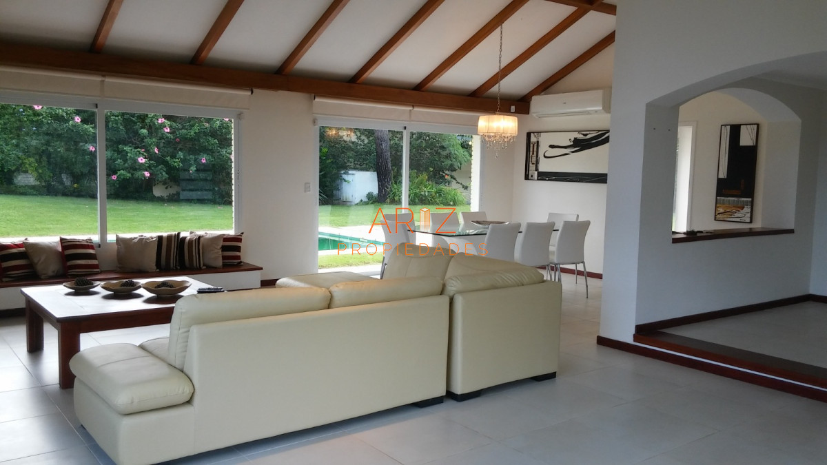Casa ID.2069 - Casa en Punta del Este, Mansa