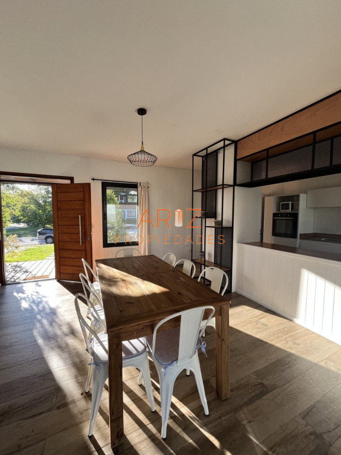 Casa ID.1795 - Alquiler Anual y Venta hermosa casa en Barrio Privado PUNTA DEL ESTE