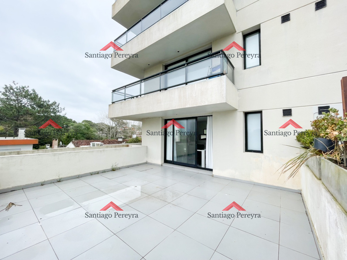 Apartamento ID.14798 - Apartamento con amplia terraza patio