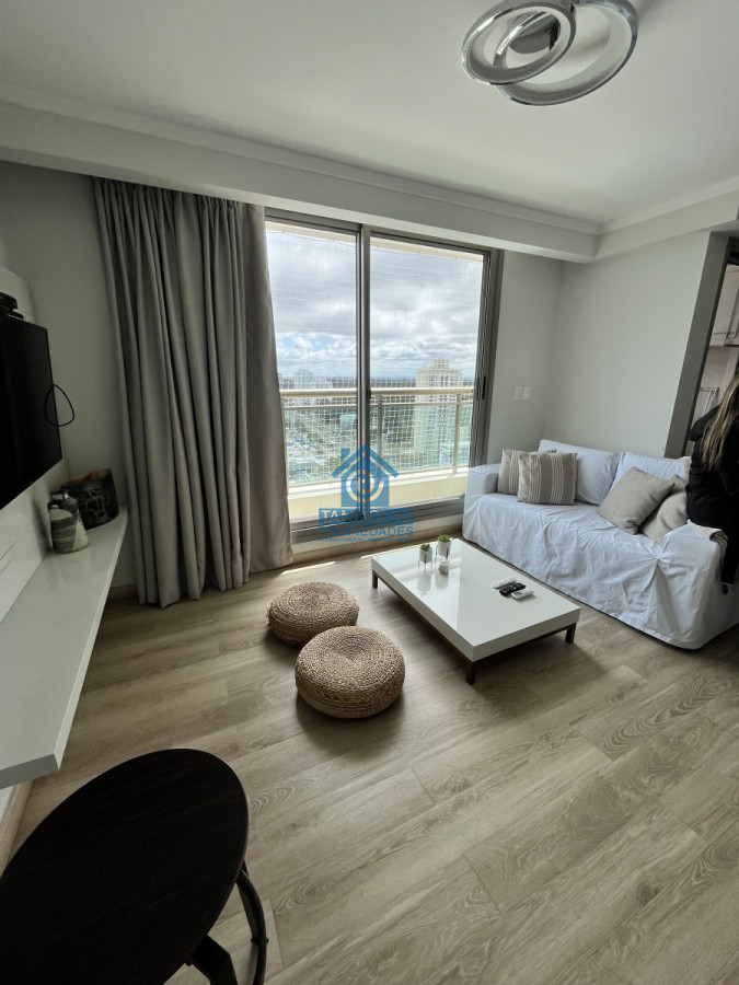 Apartamento ID.1153 - Alquiler Anual 1 Dormitorio Place Lafayette I