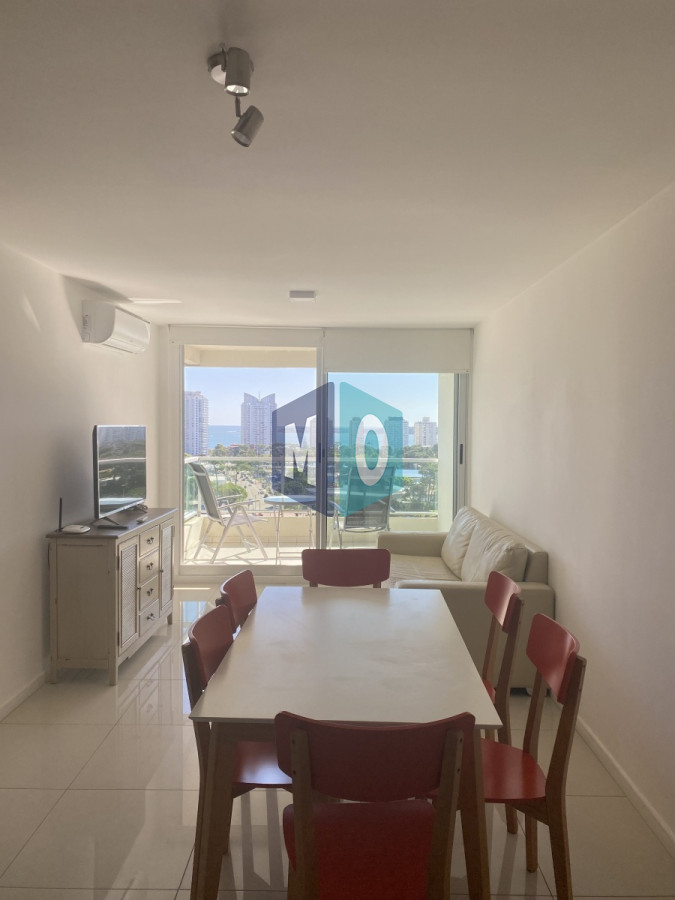 Apartamento ID.727 - Alquiler anual apto con linda vista 