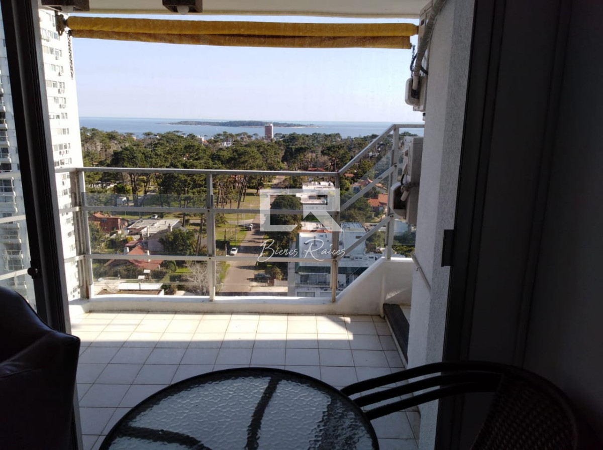 Apartamento ID.770 - Alquiler Anual  - Venta 