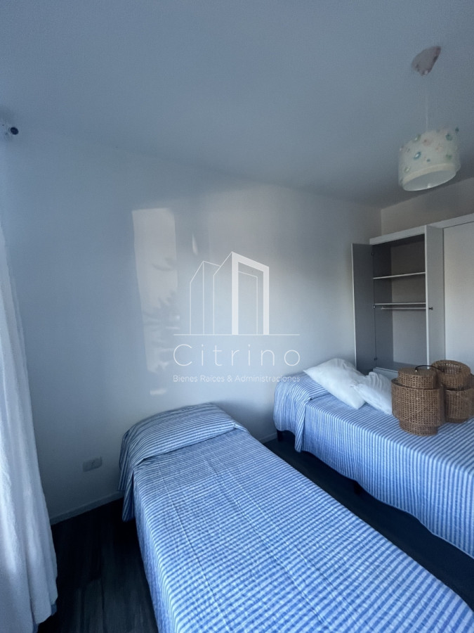 Casa ID.1042 - Alquiler Anual y Venta hermosa casa en Barrio Privado 