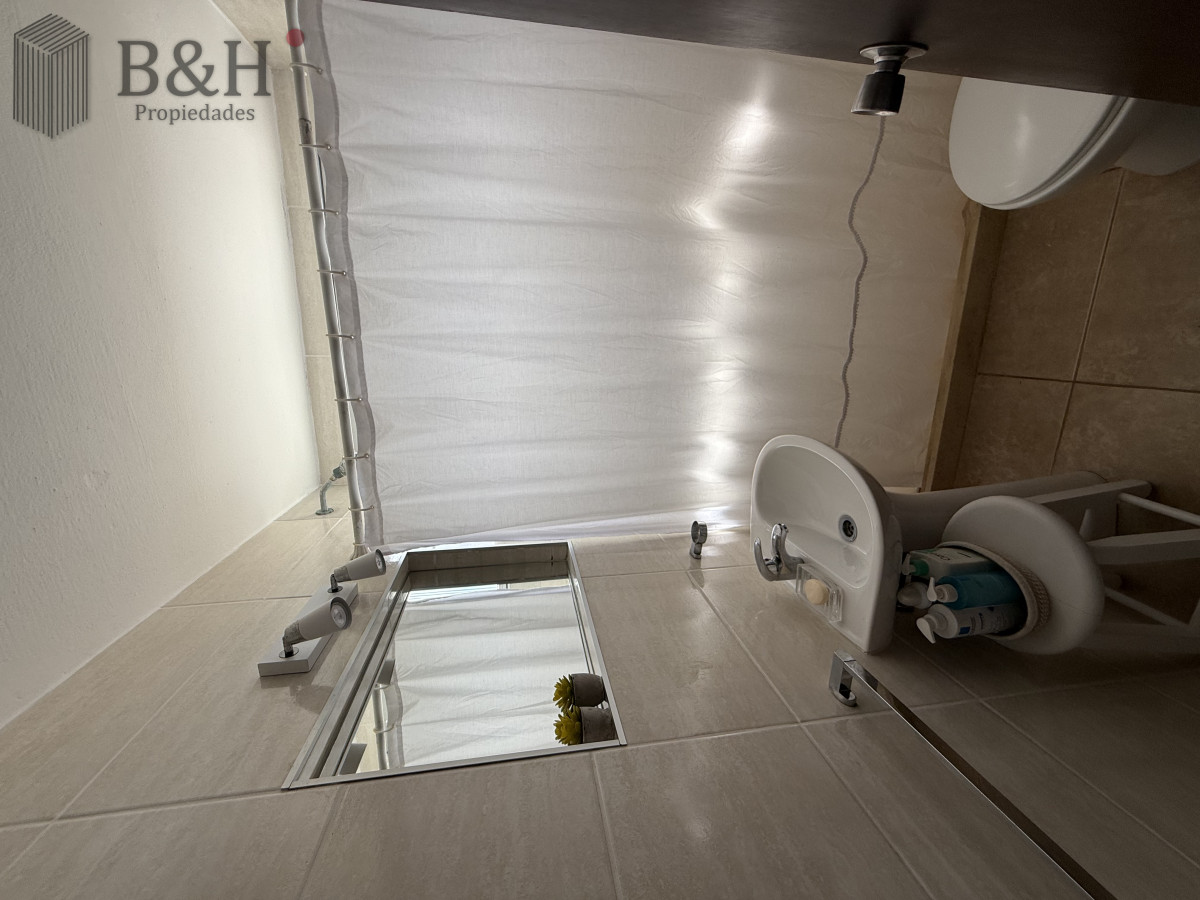 Apartamento ID.4191 - VENTA HERMOSO APTO A PASOS DE LA BRAVA 