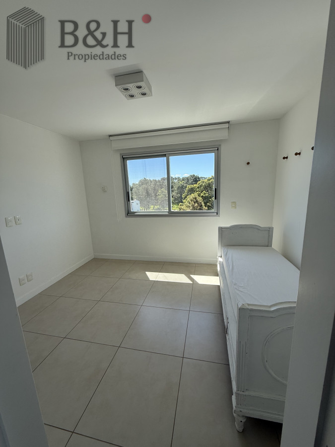 Apartamento ID.5450 - Espectacular apartamento en la Mansa VENTA - ALQ ANUAL 