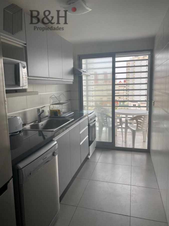 Apartamento ID.4187 - Apartamento en Punta del Este alquiler invernal y anual con terraza parrillero