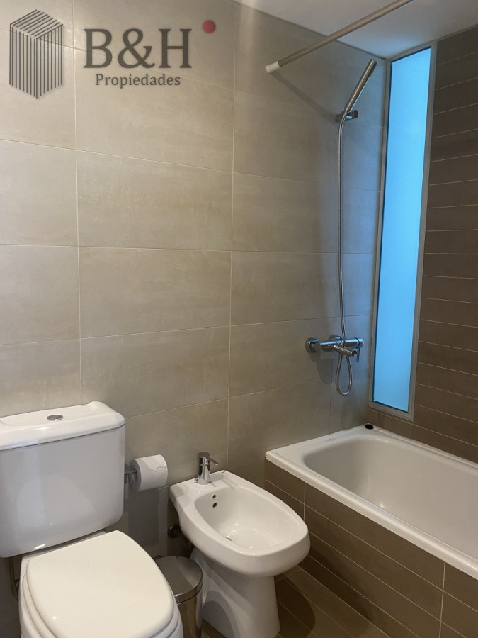 Apartamento ID.2961 - Alquiler anual apto con linda vista 