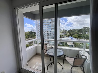 Apartamento de 1 dormitorio en alquiler anual - Punta del Este 