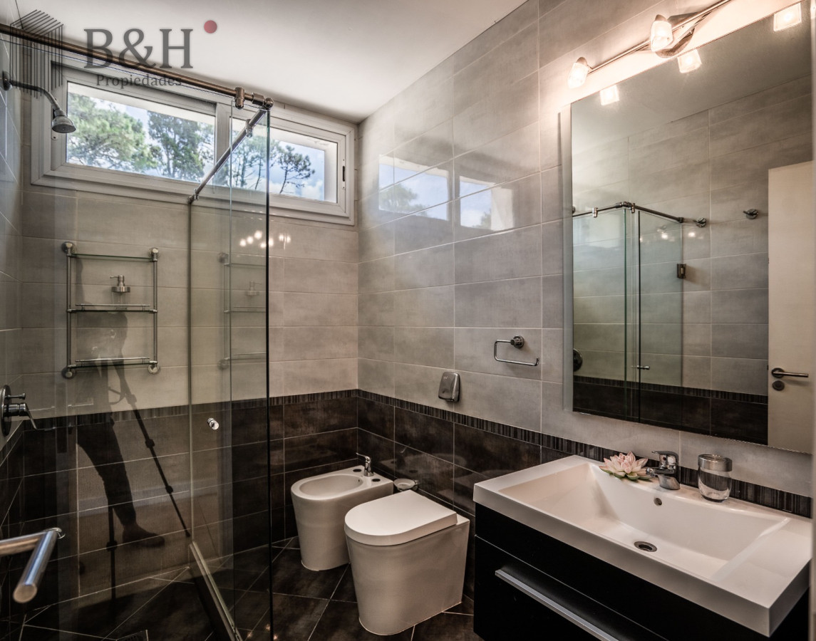 Casa ID.4037 - Alquiler Anual Barrio Privado 