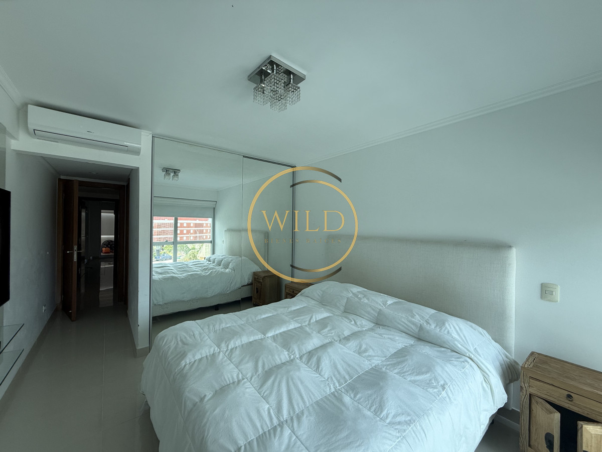 Apartamento ID.5560 - Venta apto en Playa Mansa 