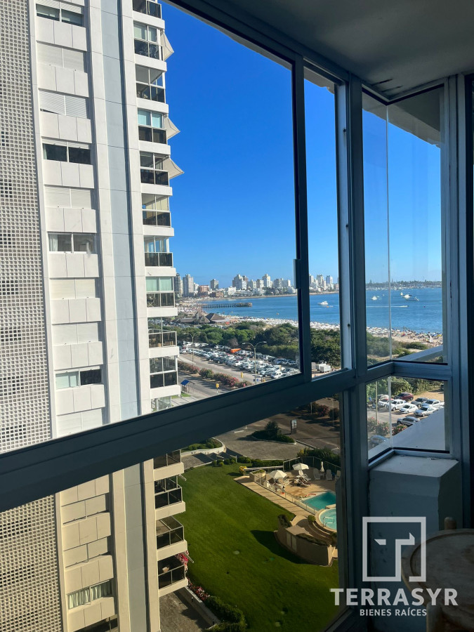 Apartamento ID.235 - Apartamento 2 dormitorios en primera linea Mansa