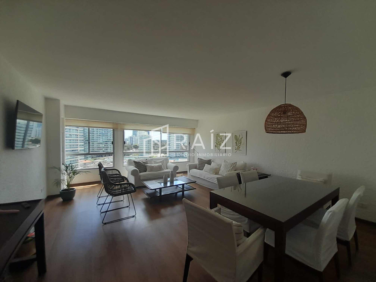 Apartamento ID.11236 - VENTA APARTAMENTO 3 DORMITORIOS BRAVA