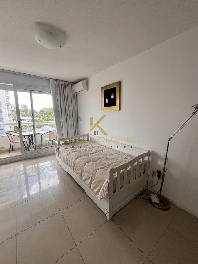 Apartamento ID.21095298 - Alquiler anual en Punta del Este