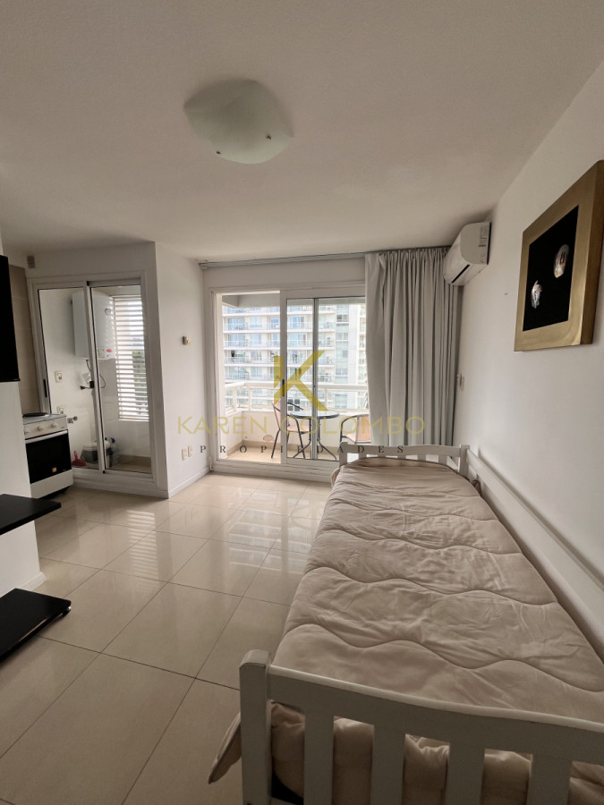 Apartamento ID.21095298 - Alquiler anual en Punta del Este