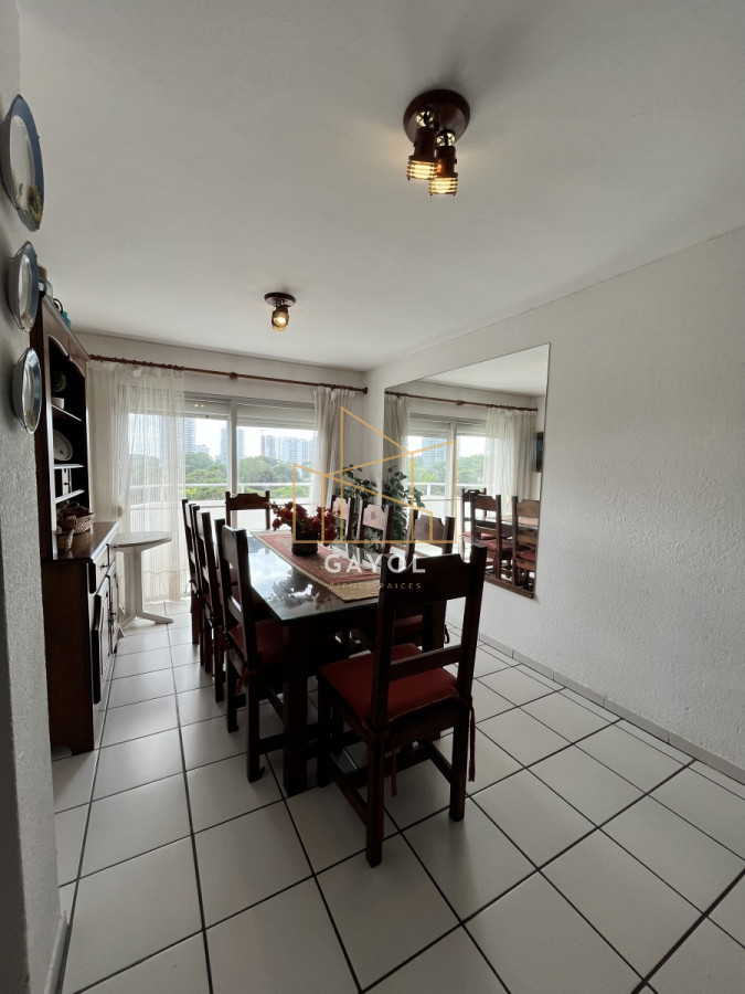 Apartamento ID.402 - Venta apartamento en muy buena zona! Cerca de todo!