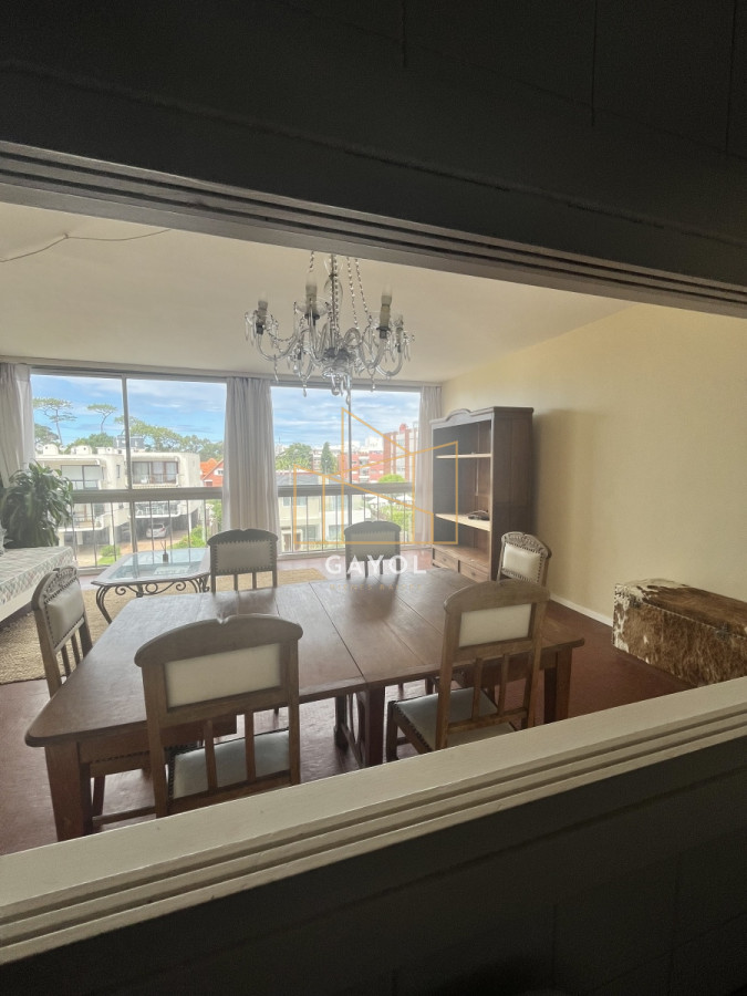 Apartamento ID.568 - Alquiler Anual 