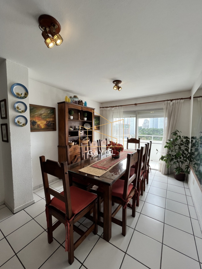 Apartamento ID.402 - Venta apartamento en muy buena zona! Cerca de todo!