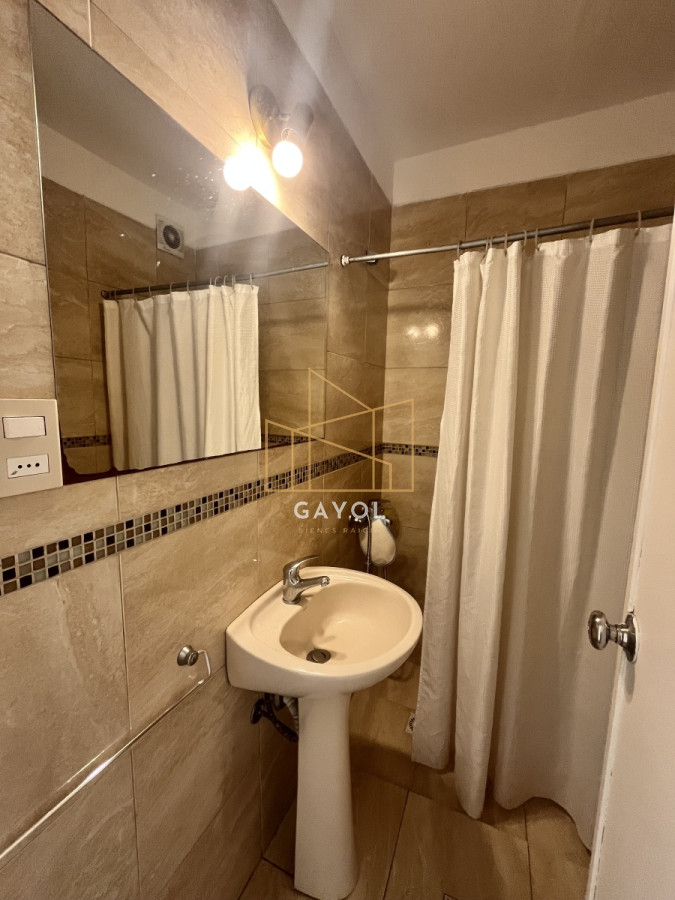 Apartamento ID.568 - Alquiler Anual 