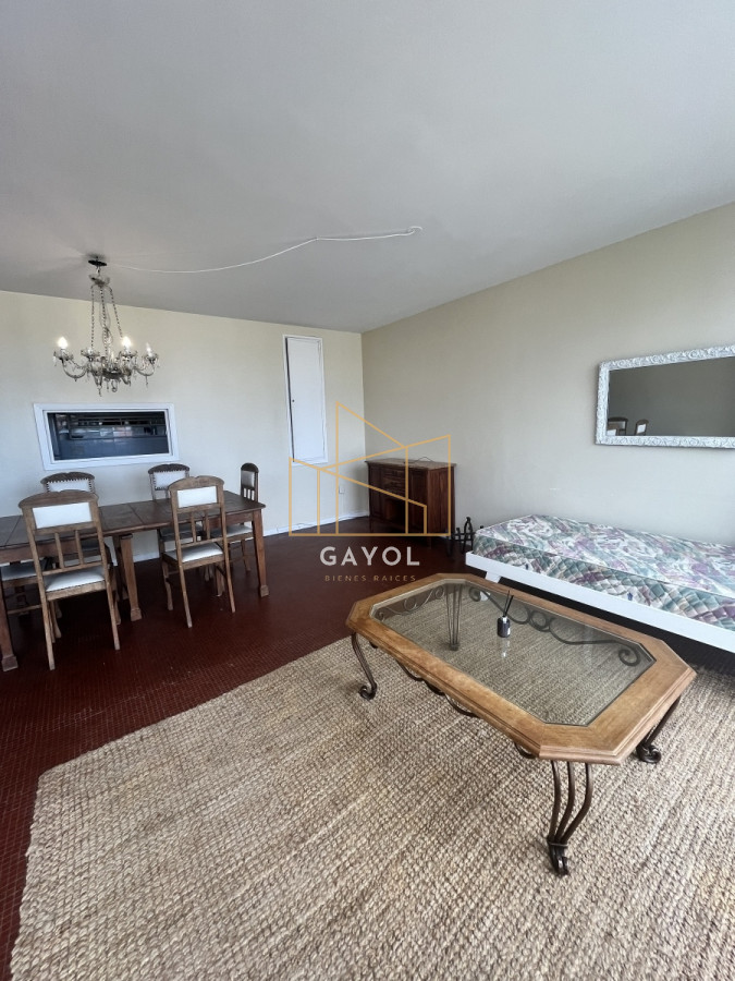 Apartamento ID.568 - Alquiler Anual 