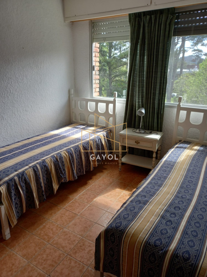 Apartamento ID.403 - Alquiler anual 