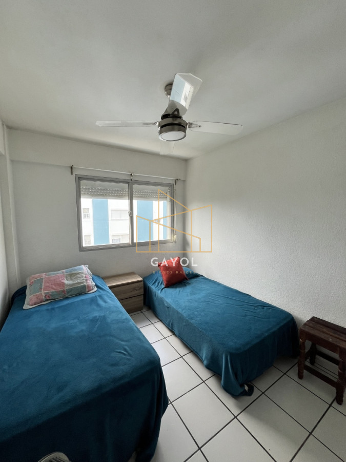 Apartamento ID.402 - Venta apartamento en muy buena zona! Cerca de todo!