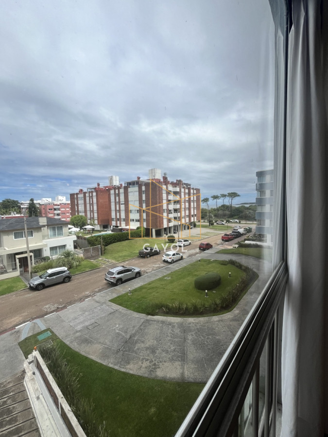 Apartamento ID.568 - Alquiler Anual 