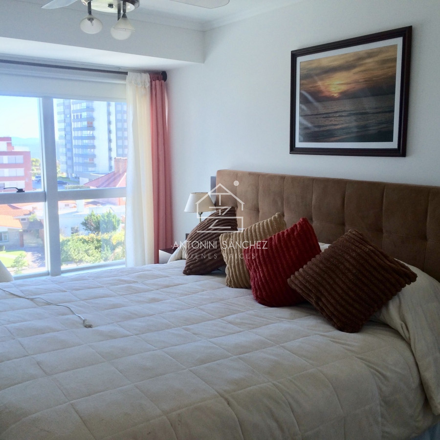 Apartamento ID.1384 - Venta Apartamento 2 dormitorios Punta del Este Aidy Grill