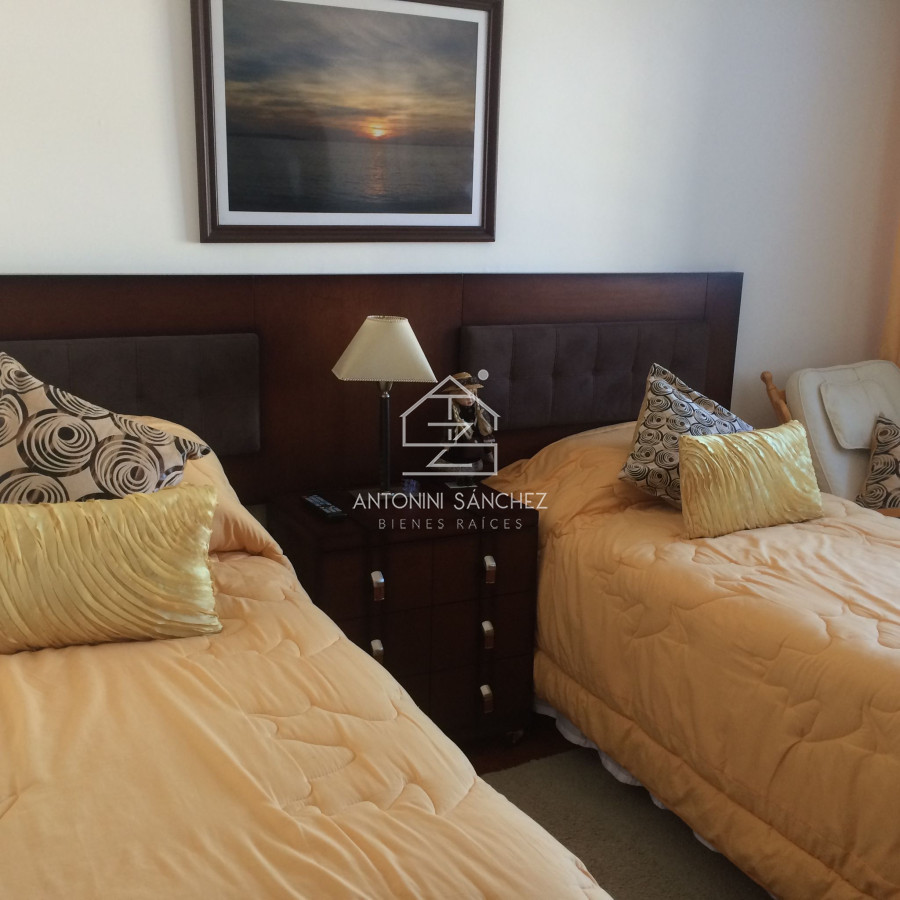 Apartamento ID.1384 - Venta Apartamento 2 dormitorios Punta del Este Aidy Grill