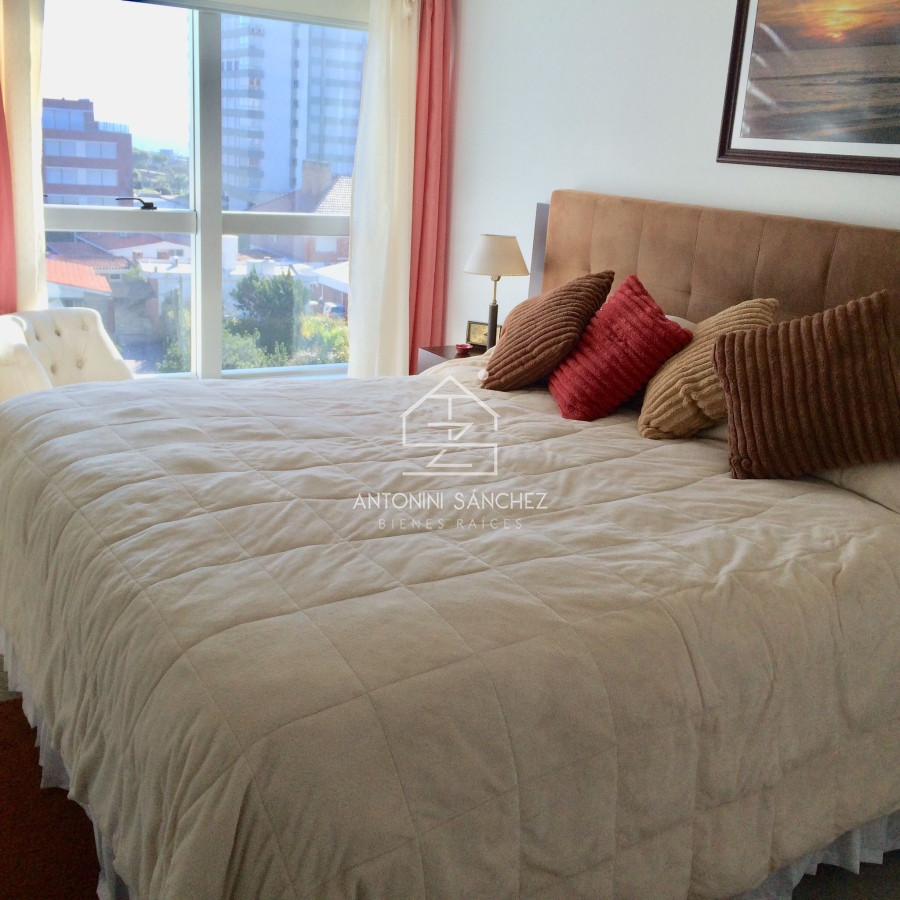 Apartamento ID.1384 - Venta Apartamento 2 dormitorios Punta del Este Aidy Grill