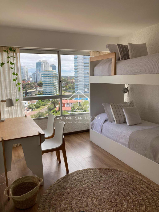 Apartamento ID.2497 - VENTA HERMOSO APTO A PASOS DE LA BRAVA 