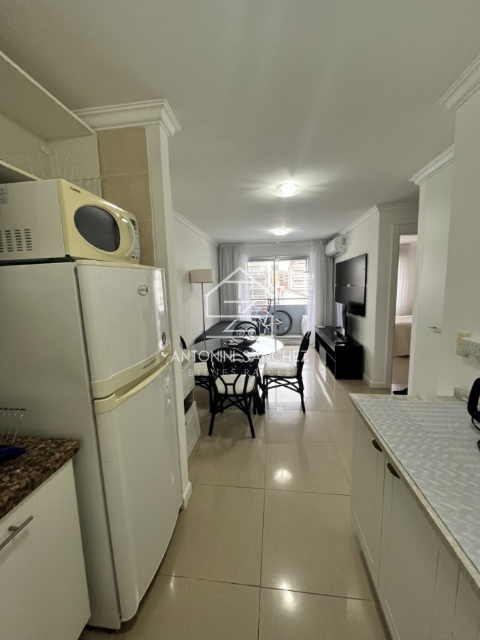 Apartamento ID.1115 - Venta en Peninsula apto divinooooo