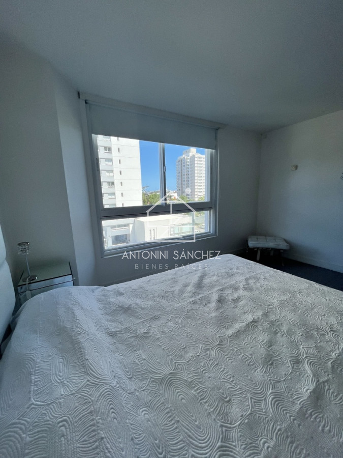 Apartamento ID.940 - Alquiler Anual Punta del Este YOO