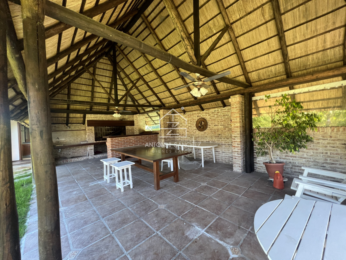 Casa ID.1389 - Casa en Alquiler temporario o anual, Punta del este.