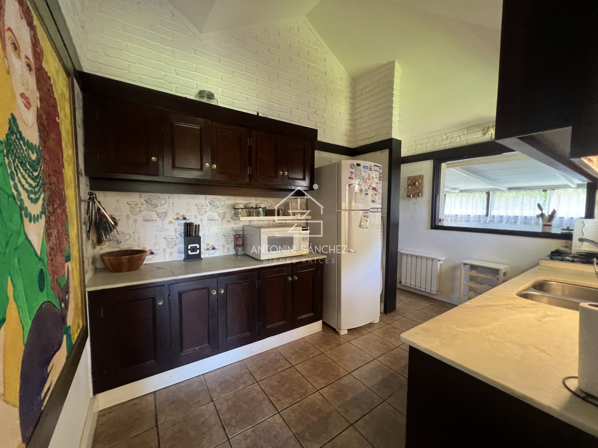 Casa ID.1389 - Casa en Alquiler temporario o anual, Punta del este.