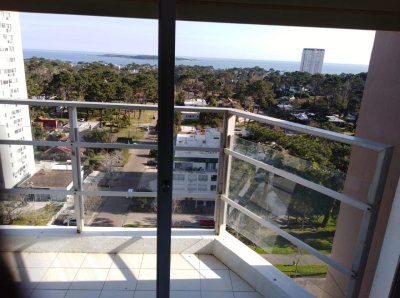 Apartamento ID.1079/Alquiler-Anual----Venta- - Alquiler Anual  - Venta 
