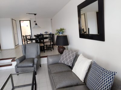 Apartamento ID.1079/Alquiler-Anual----Venta- - Alquiler Anual  - Venta 