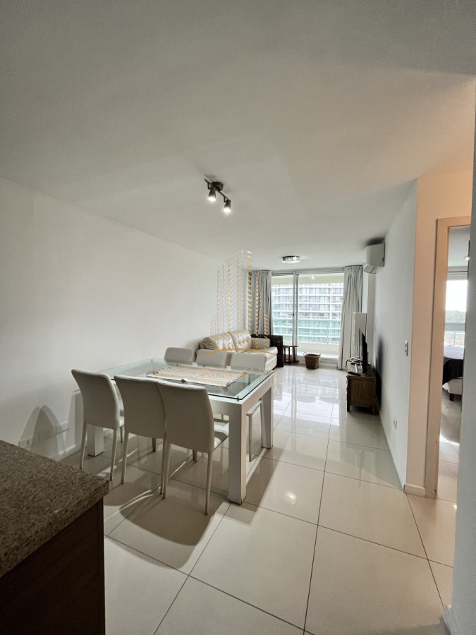 Apartamento ID.675 - Apartamento en alquiler anual y temporal en Punta del Este 
