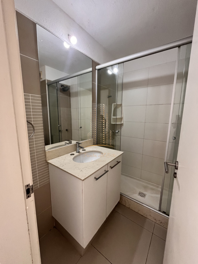 Apartamento ID.678 - Alquiler anual y temporal en Punta del Este