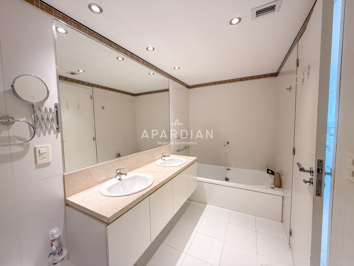 Apartamento ID.21099219 - VENTA PRIMERA LINEA BRAVA 