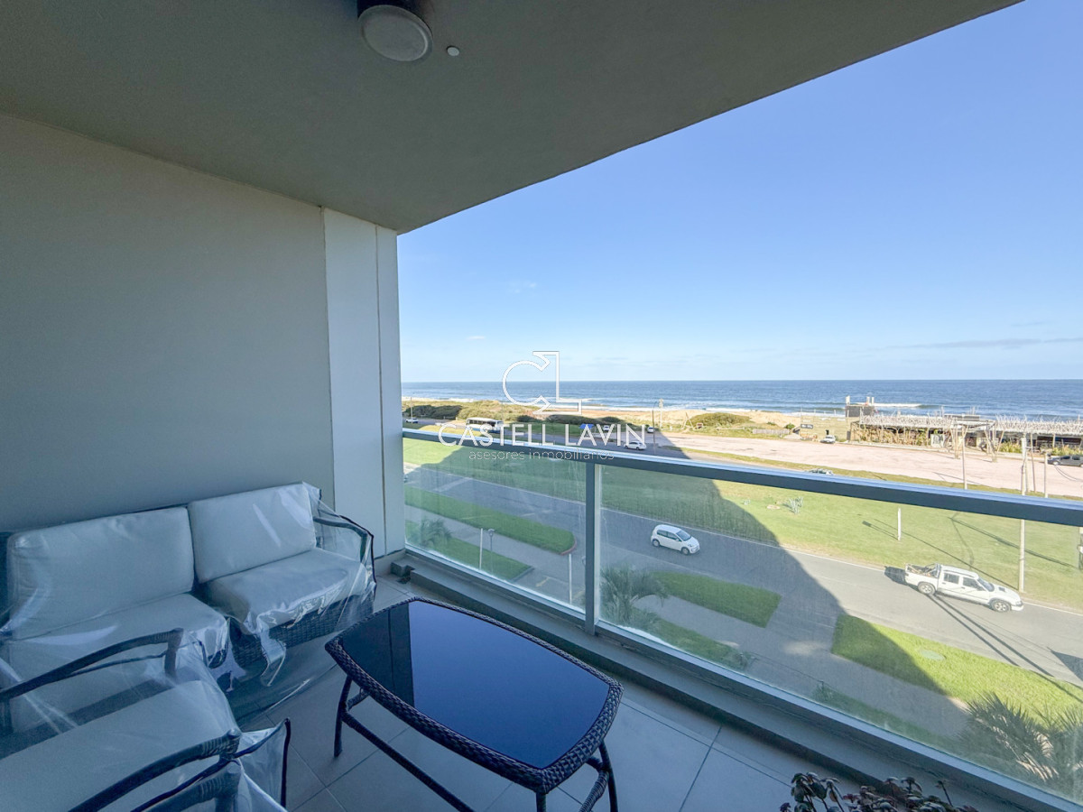 Apartamento ID.910 - Venta Apartamento 2 Dormitorios en primera linea Playa Brava Punta del Este